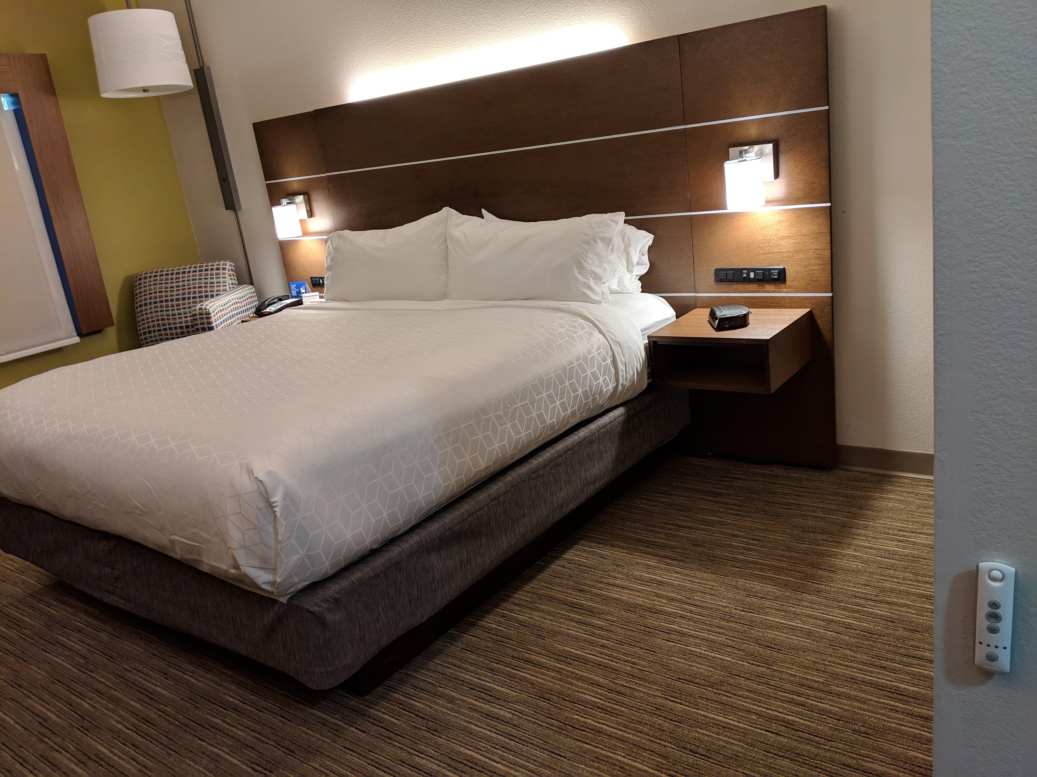 Holiday Inn Express Hotel & Suites Claypool Hill -Richlands Area By Ihg Pounding Mill Экстерьер фото