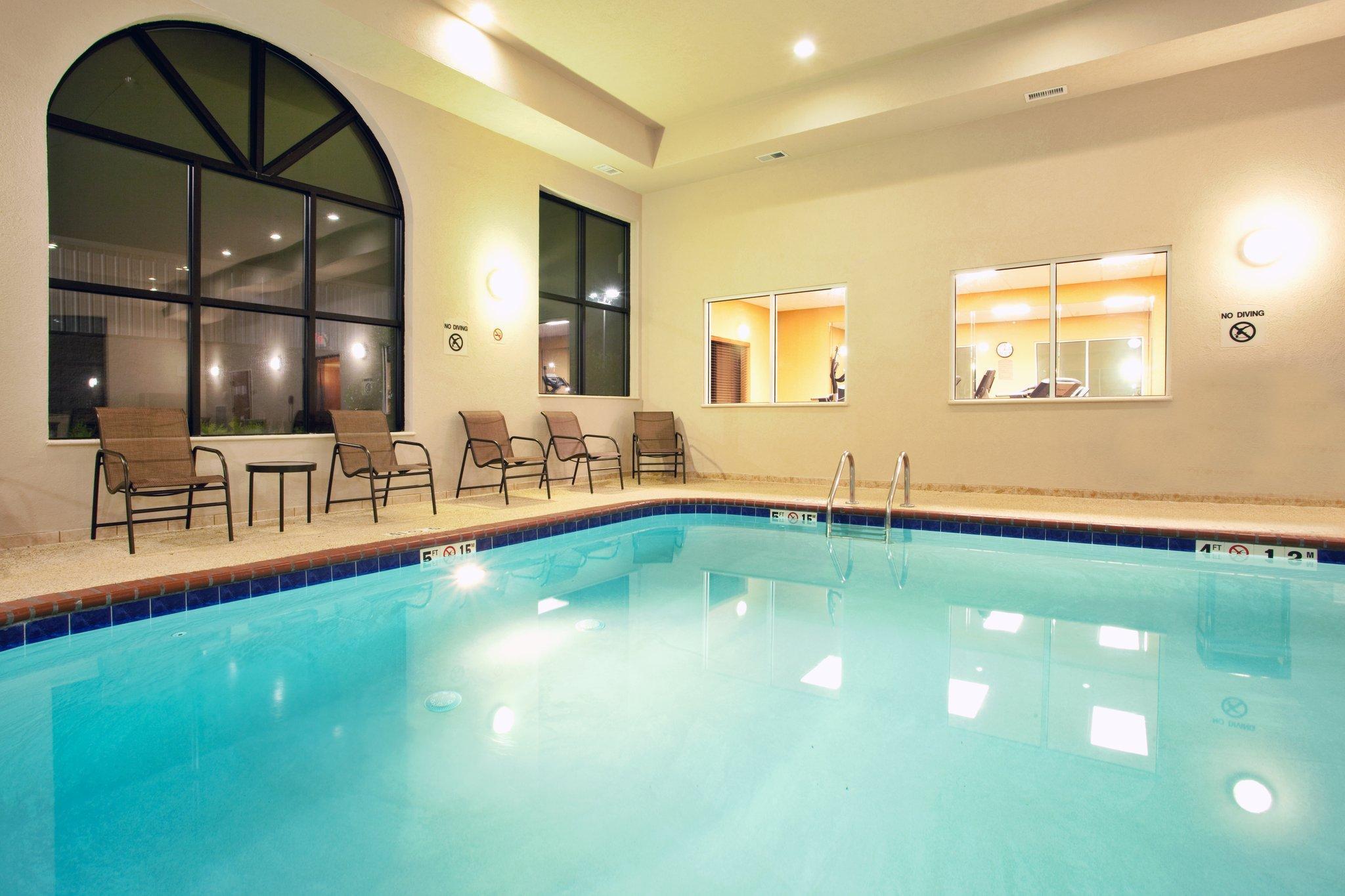 Holiday Inn Express Hotel & Suites Claypool Hill -Richlands Area By Ihg Pounding Mill Экстерьер фото