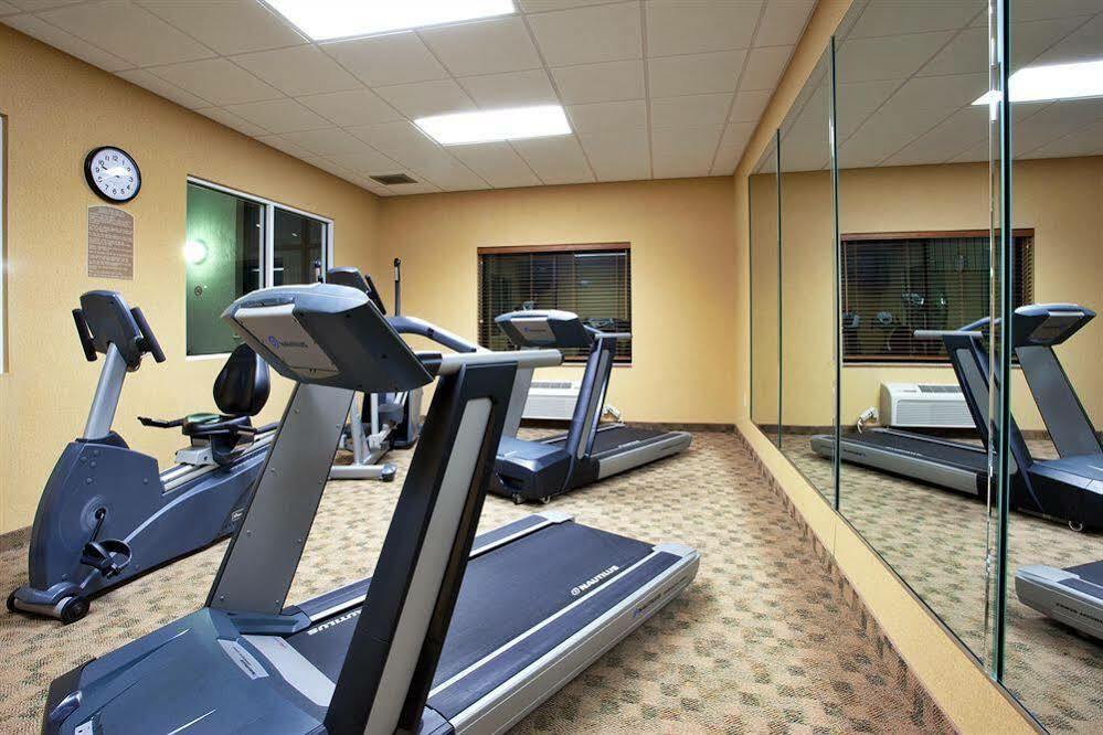 Holiday Inn Express Hotel & Suites Claypool Hill -Richlands Area By Ihg Pounding Mill Экстерьер фото
